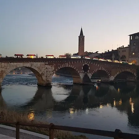 Appartamento Palazzo Ponte Pietra *